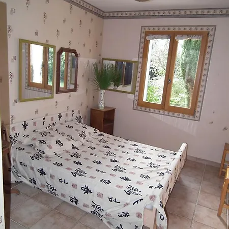 Holiday home Gite D'autheze